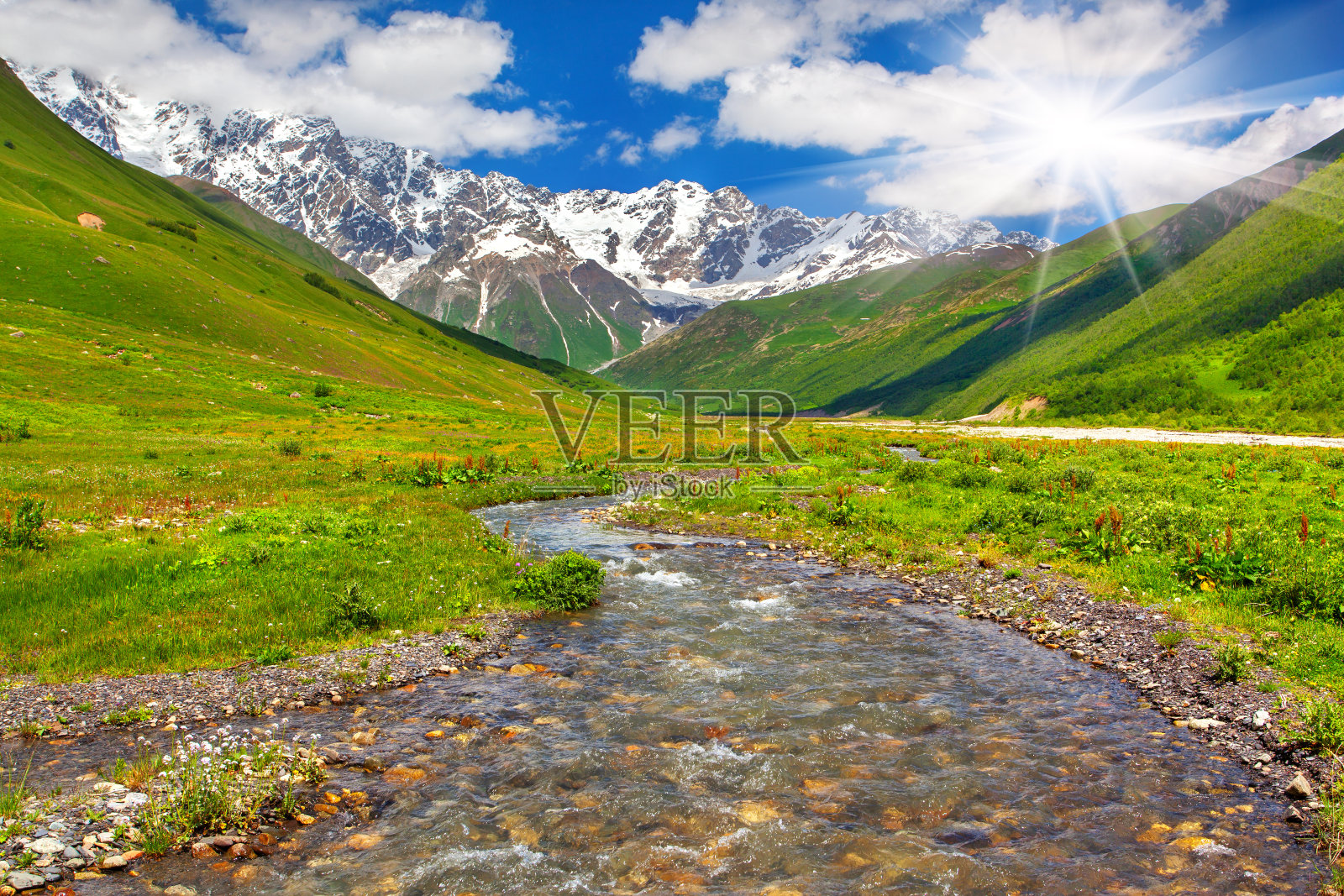 山川美景。照片摄影图片