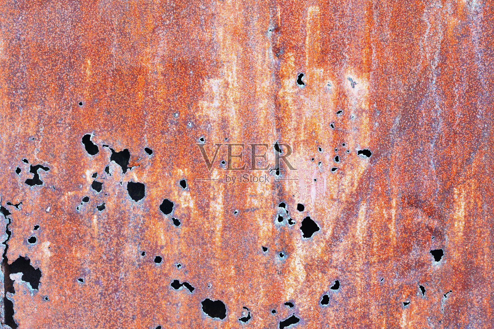 生锈的带孔钢板照片摄影图片