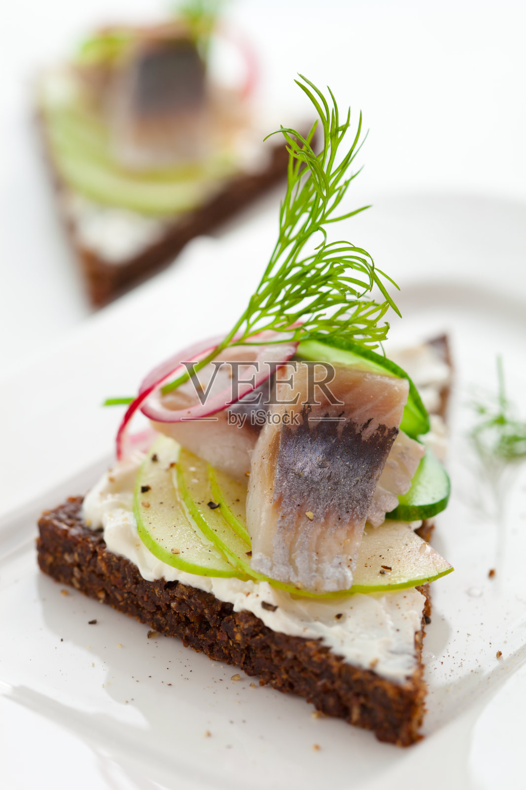 鲱鱼三明治照片摄影图片