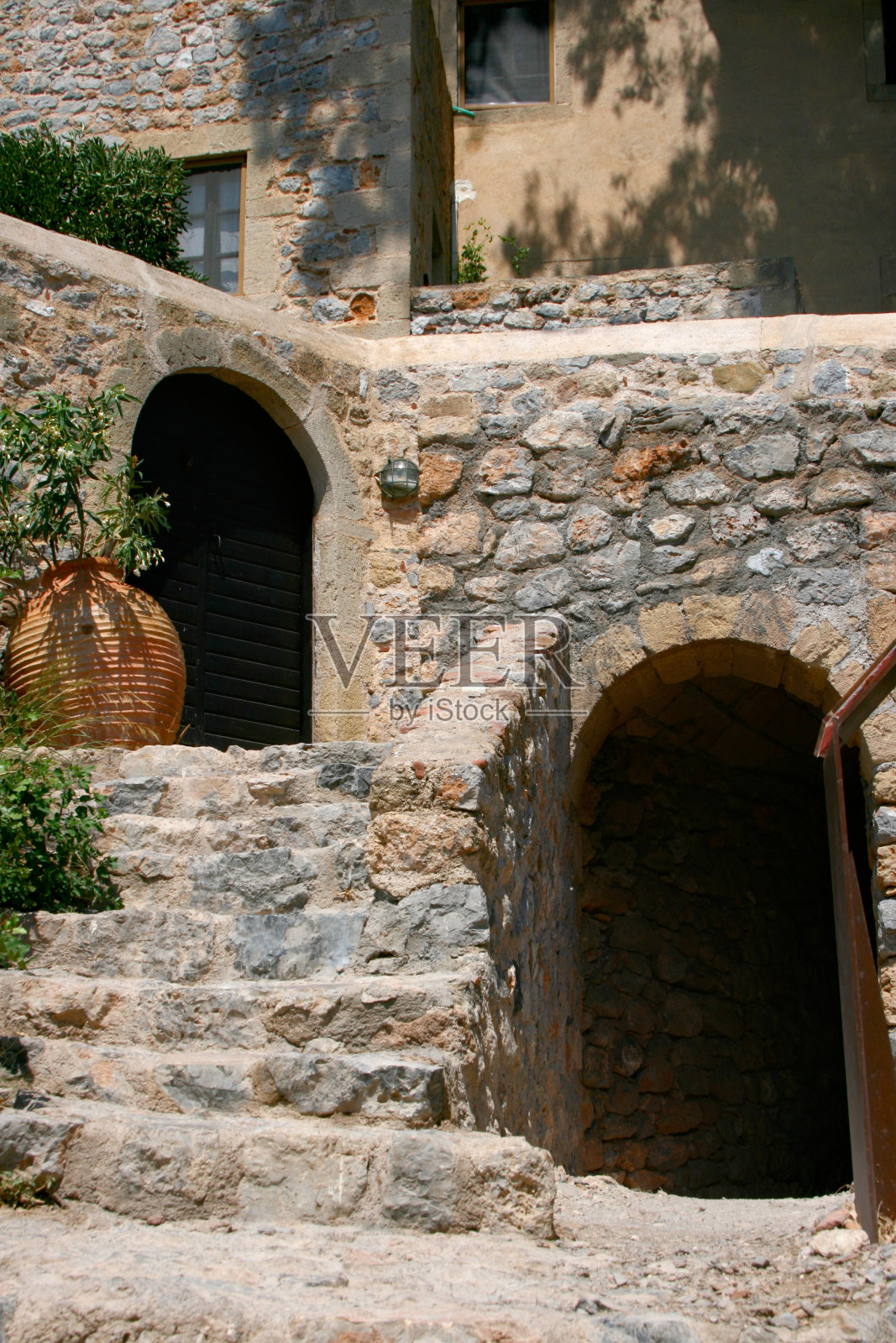 希腊莫尼姆瓦西亚的老房子照片摄影图片