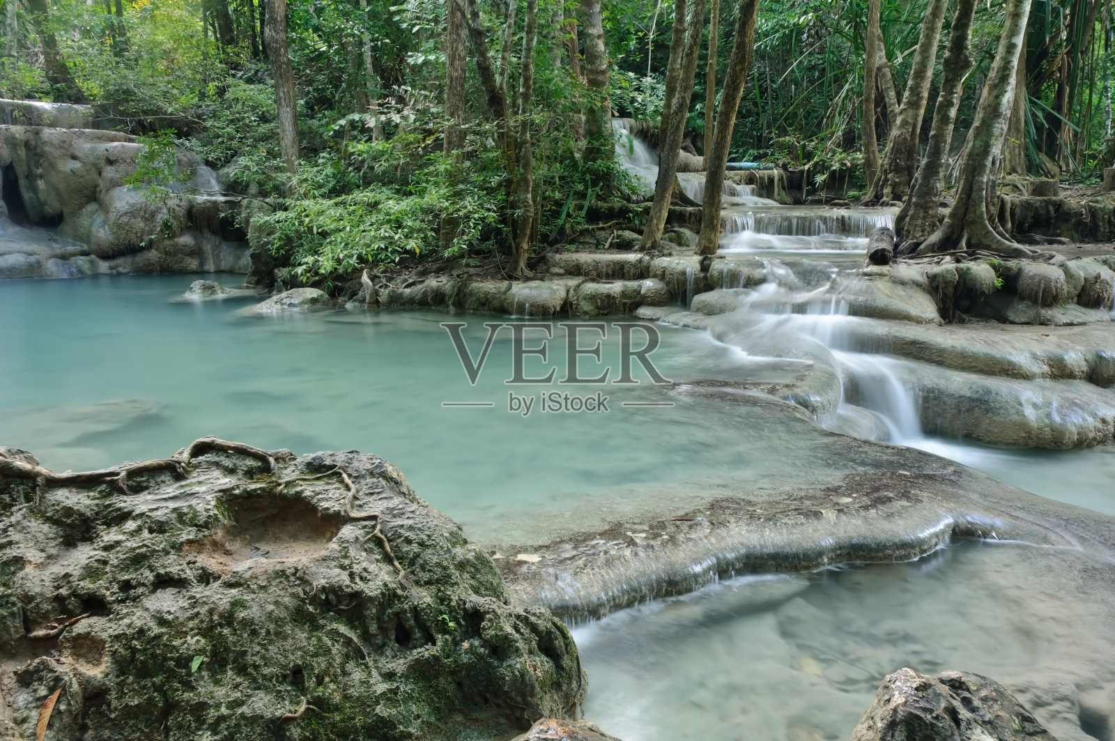 Erawan瀑布照片摄影图片