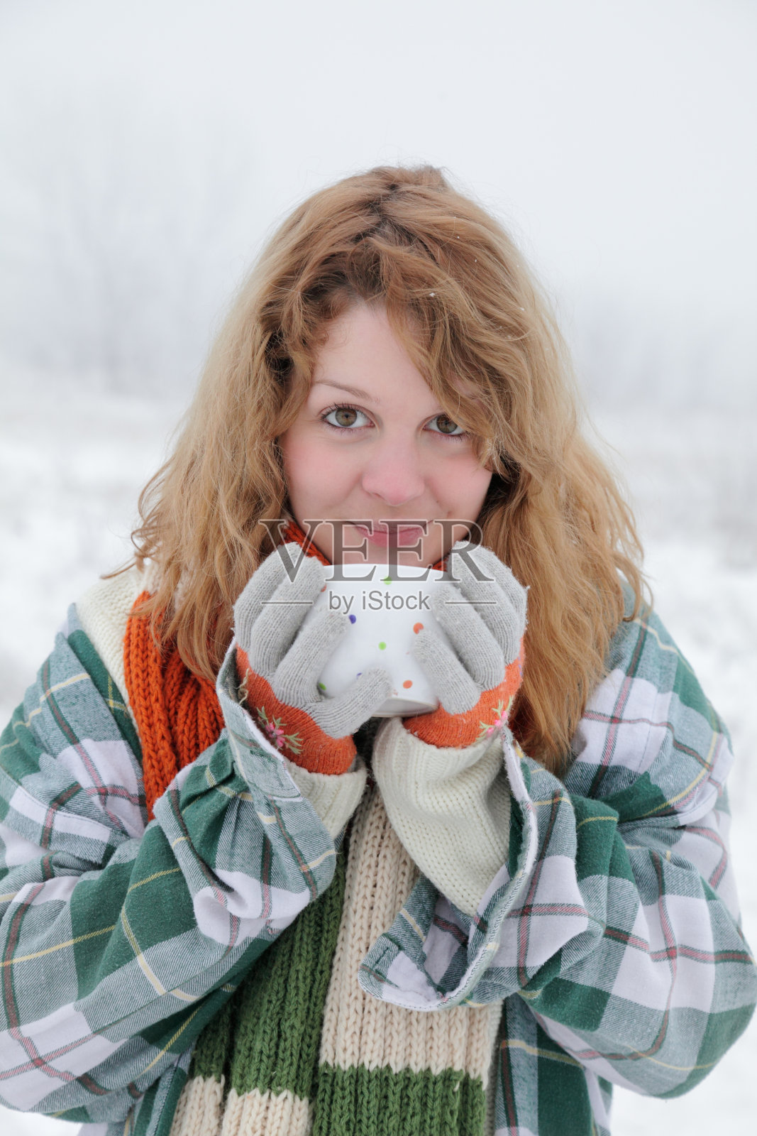 年轻的女人照片摄影图片