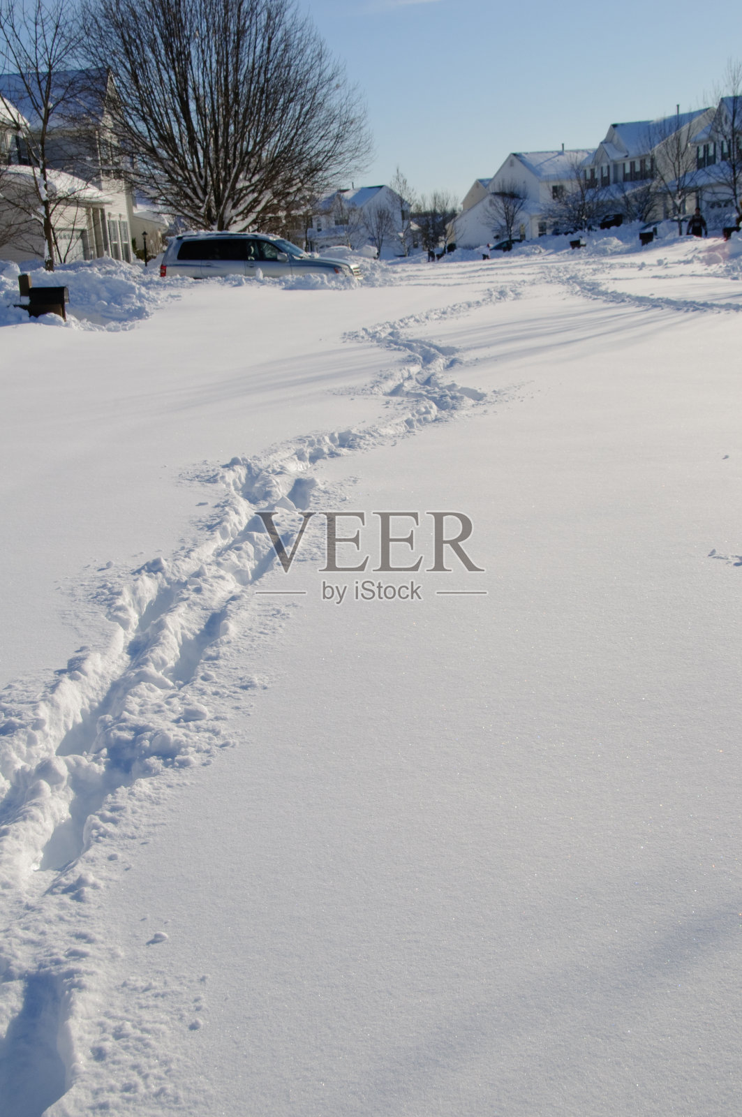 雪覆盖了街道照片摄影图片