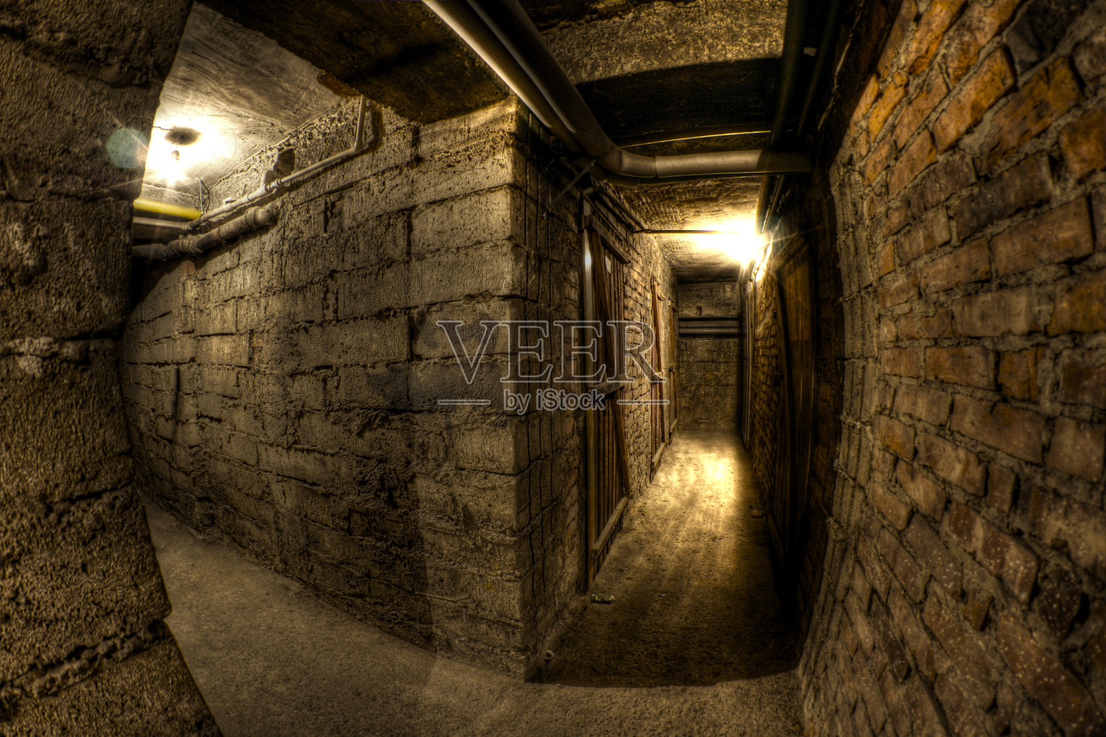 地下室照片摄影图片