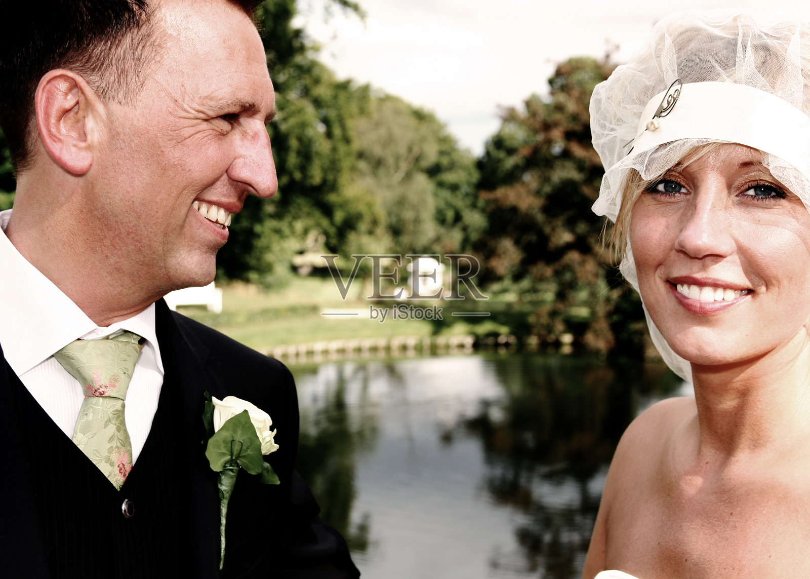 婚礼的夫妇照片摄影图片