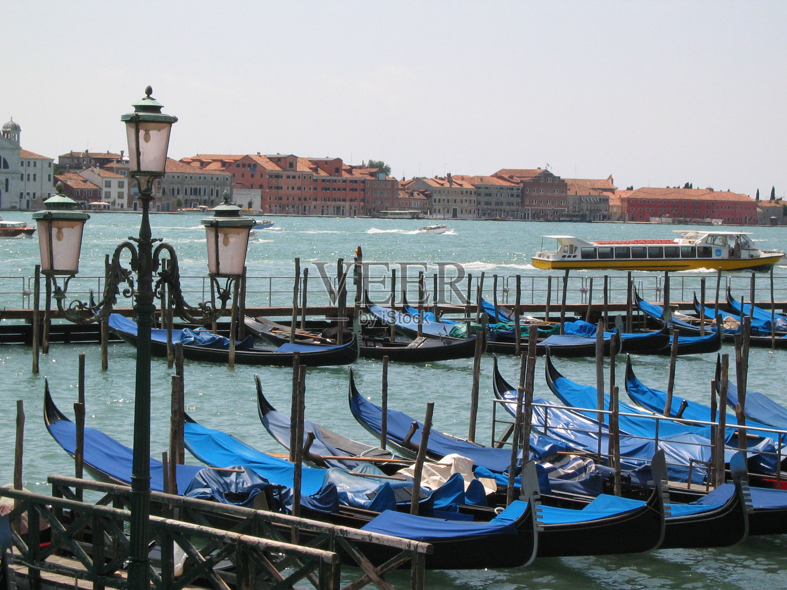 威尼斯贡多拉照片摄影图片