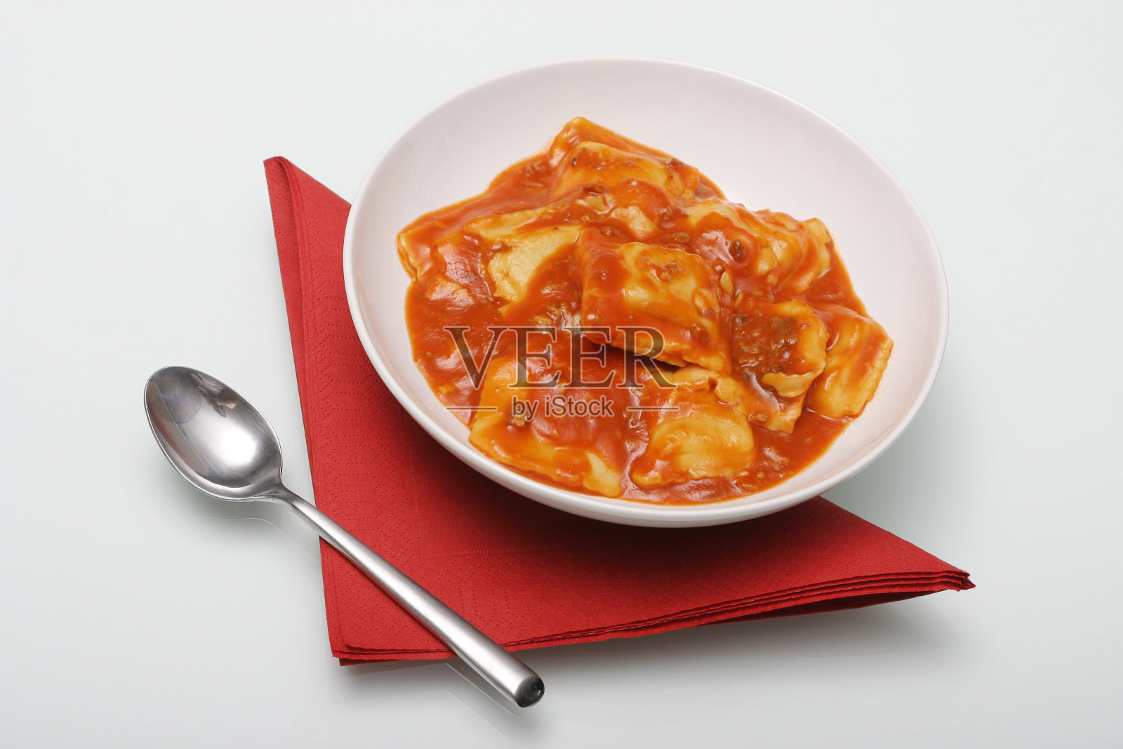 碗里的馄饨照片摄影图片