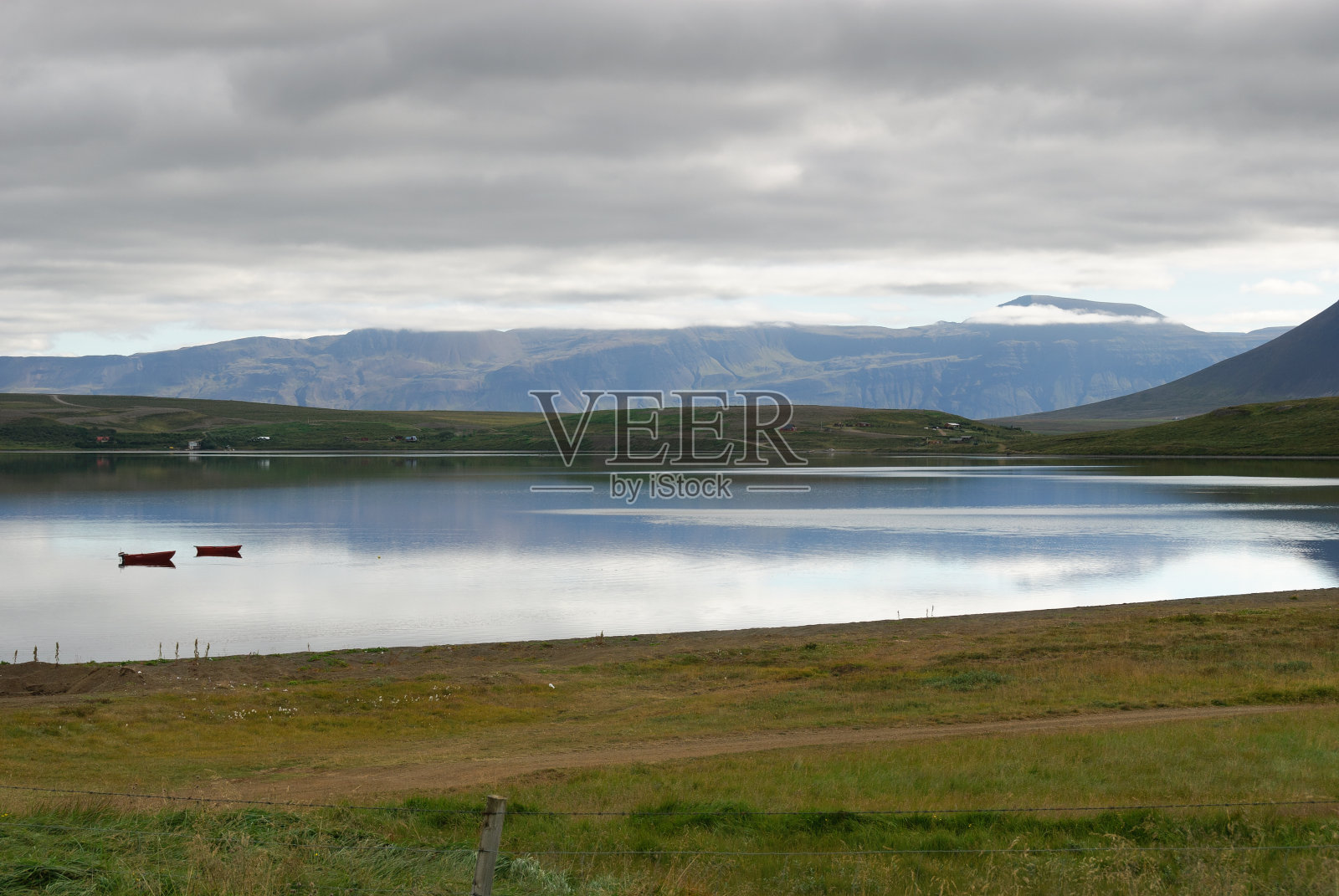 冰岛的阿库雷里河照片摄影图片