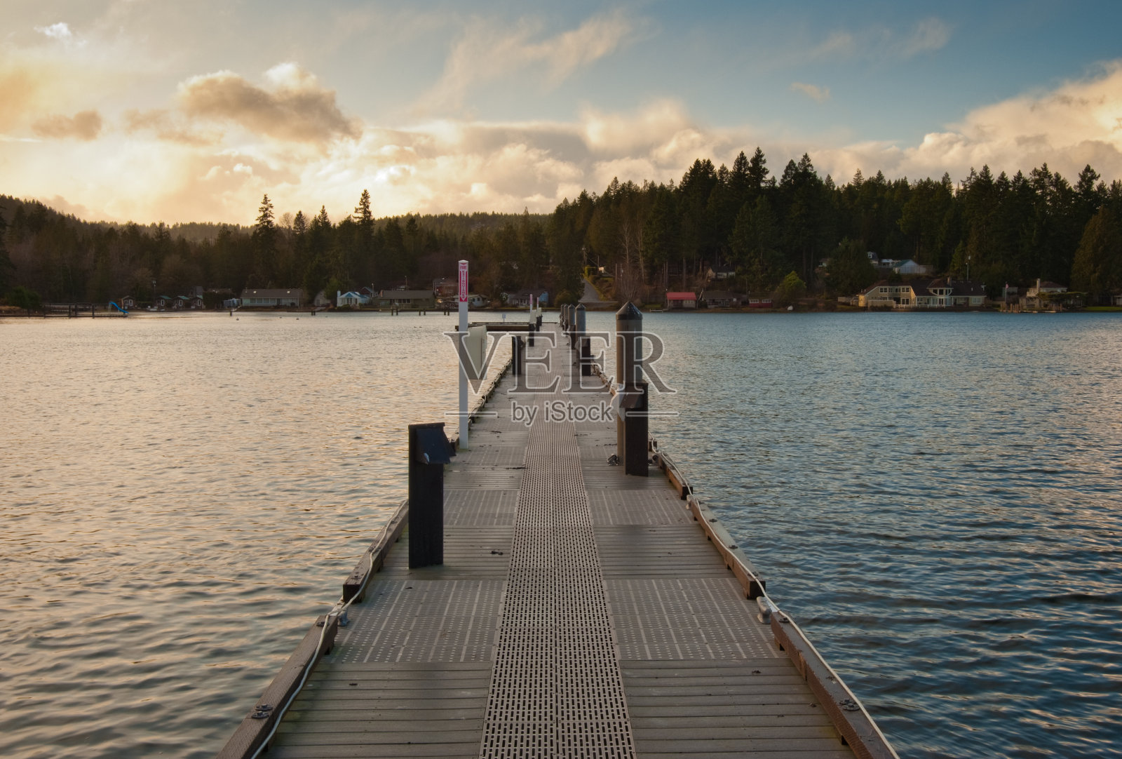 胡德运河码头照片摄影图片