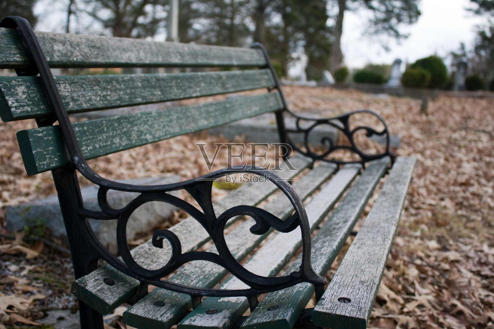 墓地的座位照片摄影图片