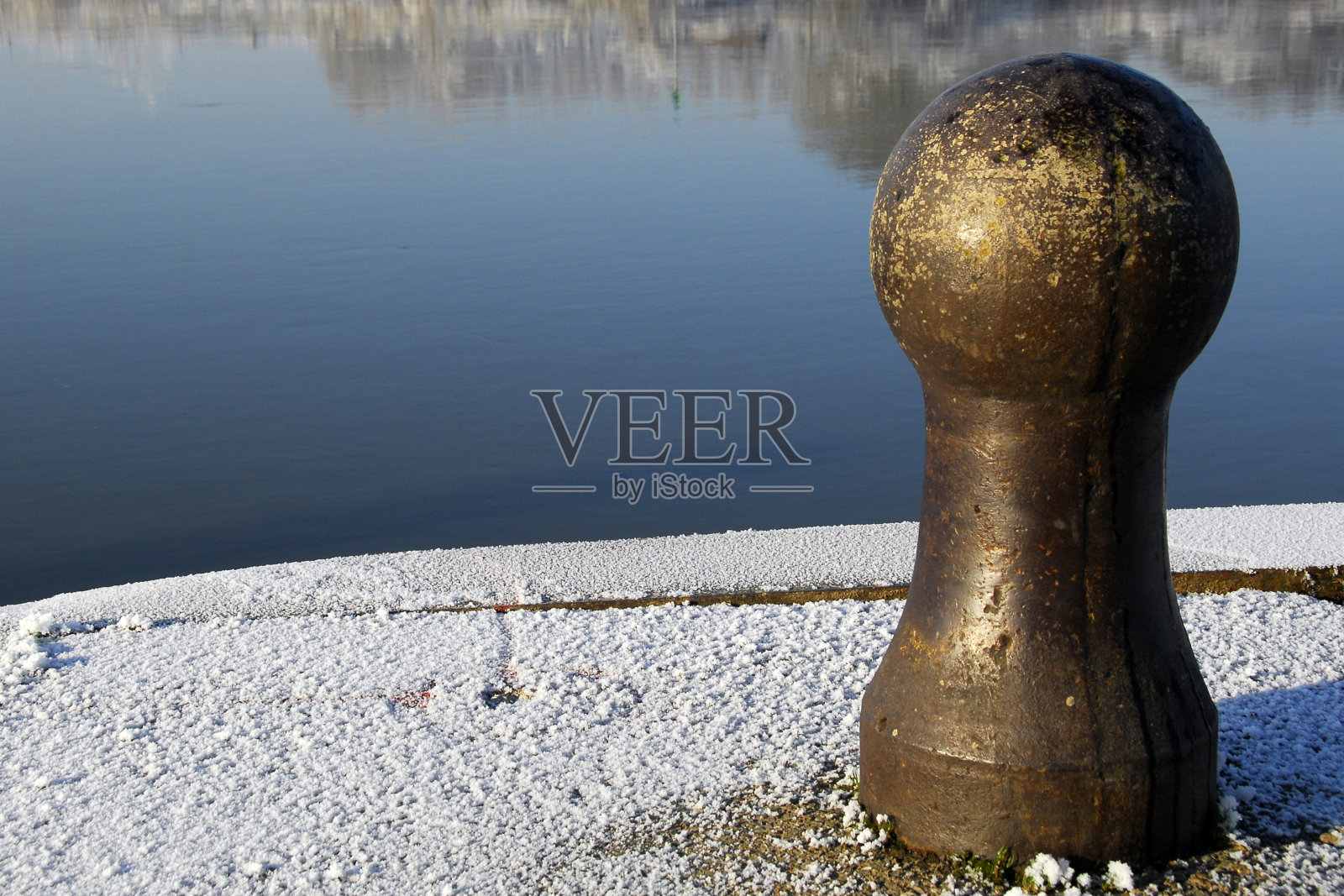 在冬天更大胆照片摄影图片