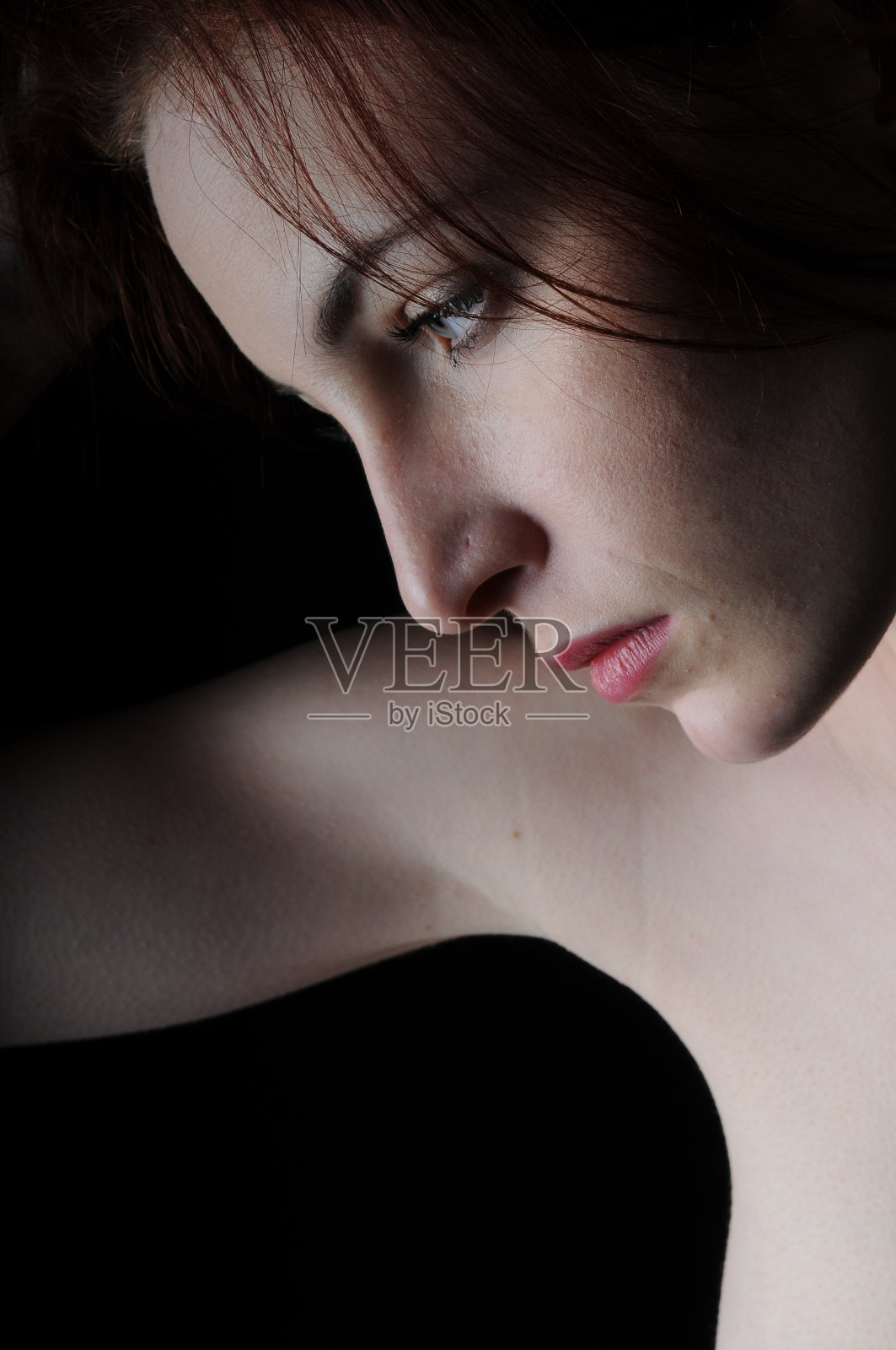 穆迪和性感模特的大头照照片摄影图片