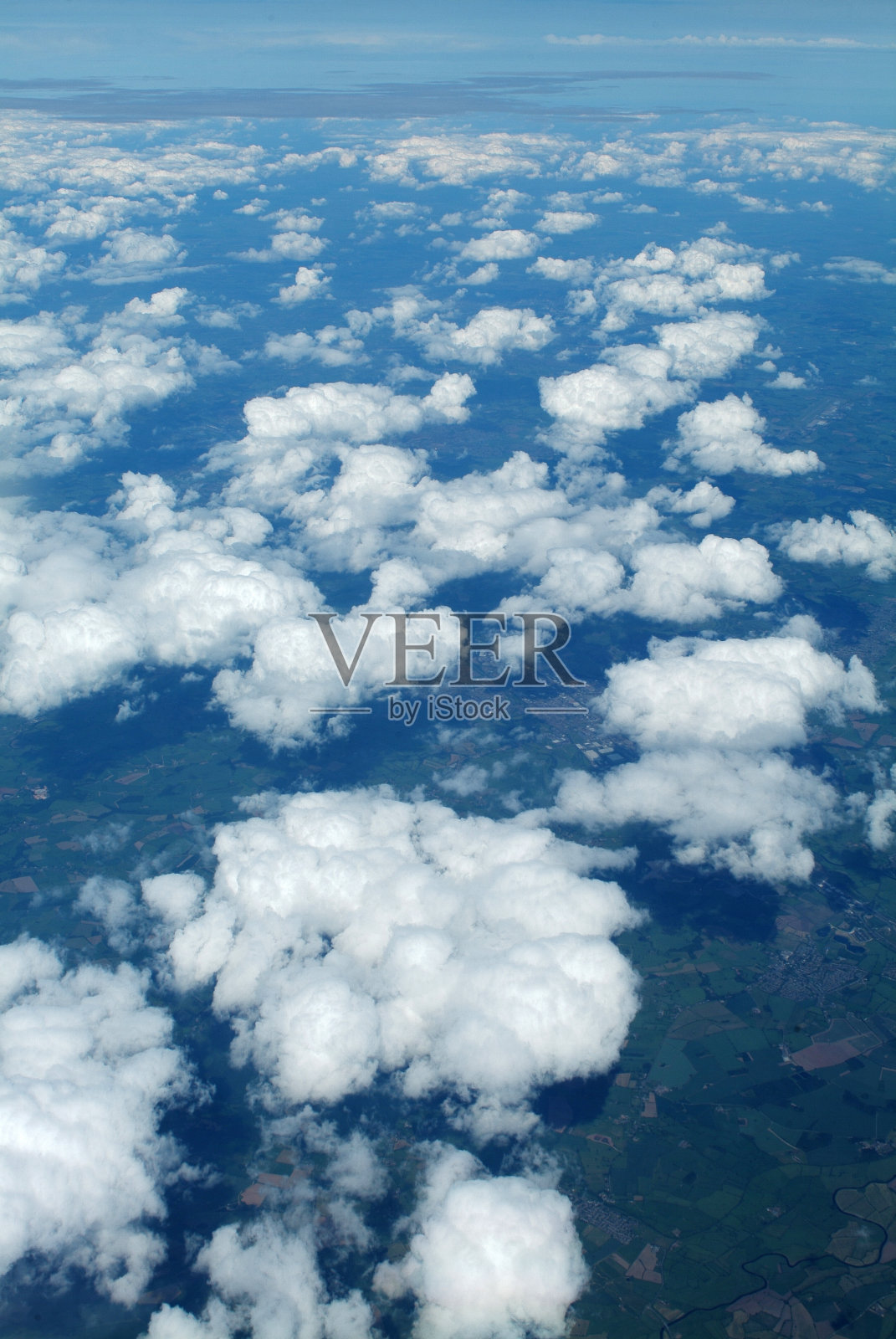 天空中有白云照片摄影图片