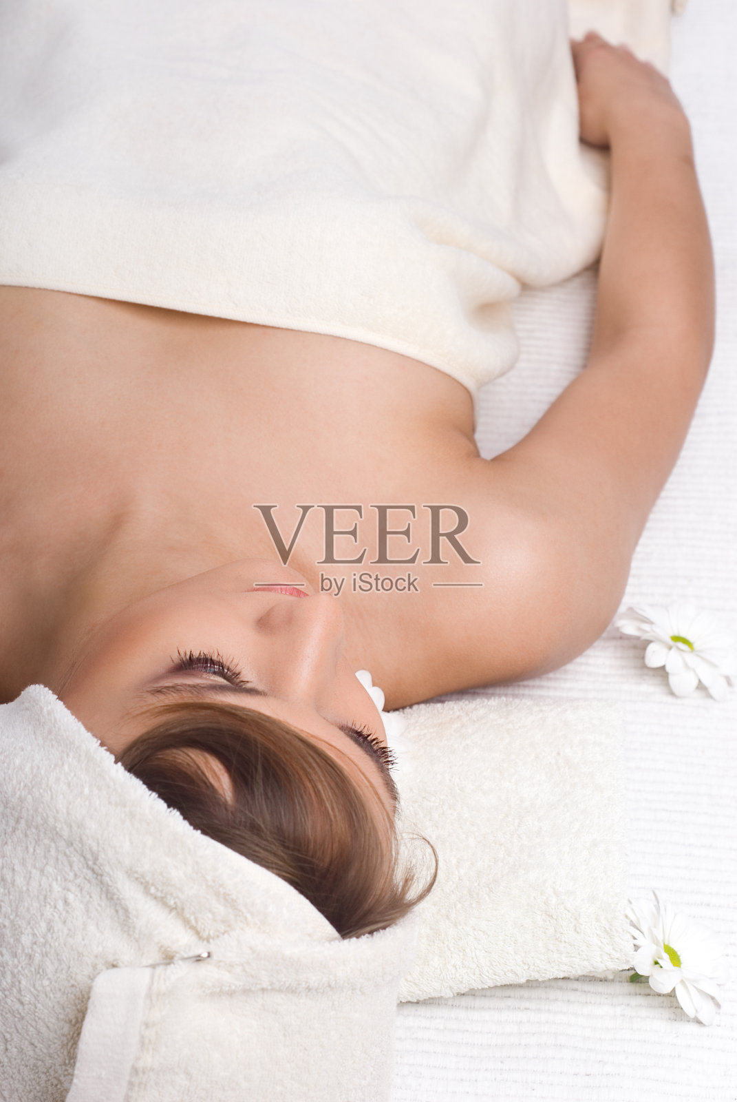 美丽的年轻女子照片摄影图片