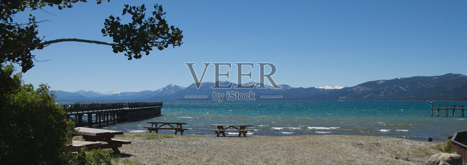 太浩湖野餐-全景照片摄影图片