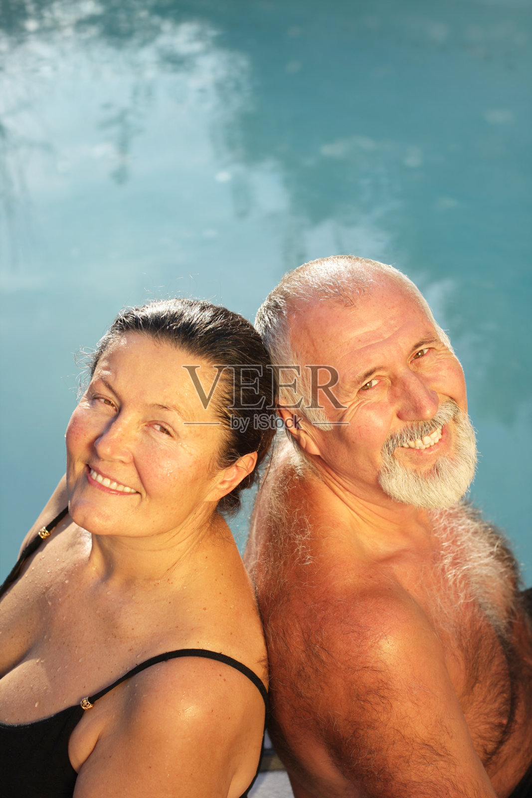 幸福的退休夫妇照片摄影图片