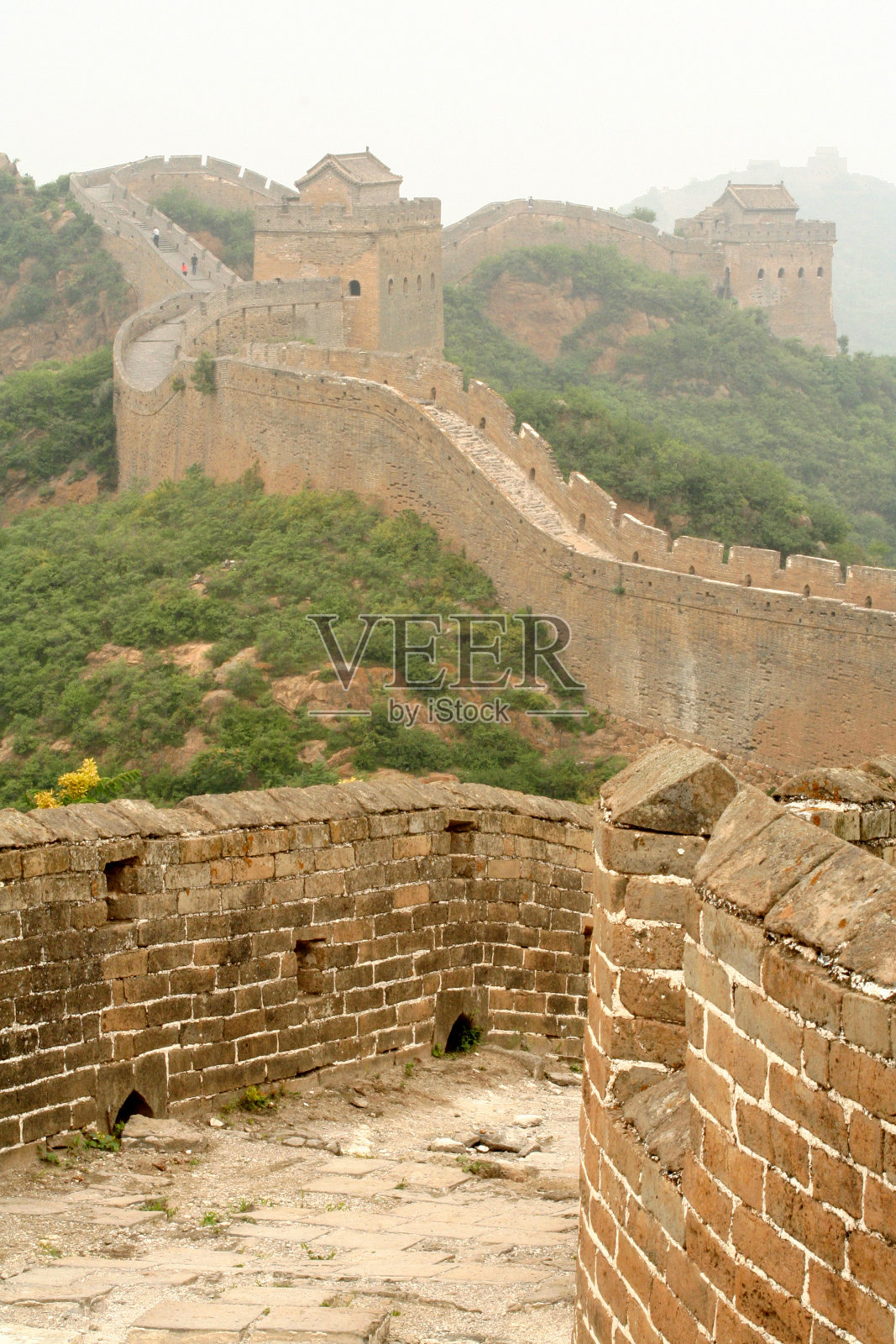 长城在雾天照片摄影图片