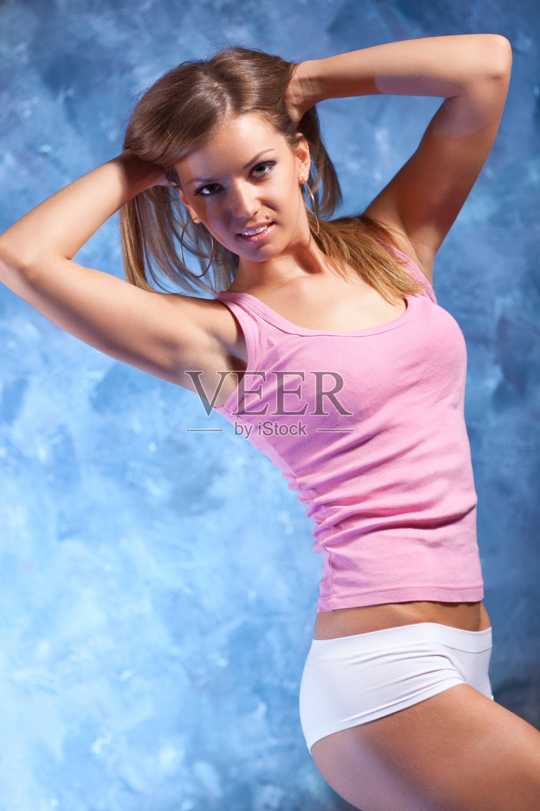 年轻女子健身运动照片摄影图片