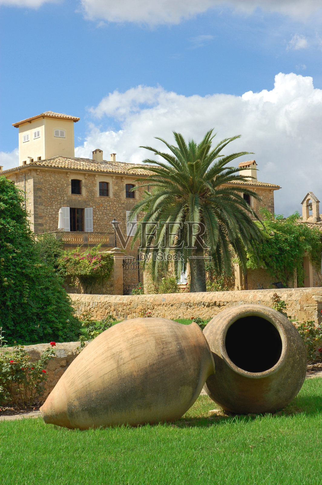 地中海风格的别墅。照片摄影图片