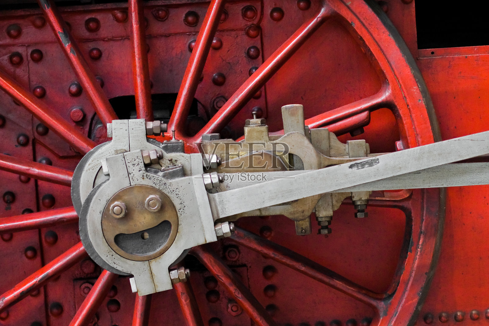 机修工笑脸照片摄影图片