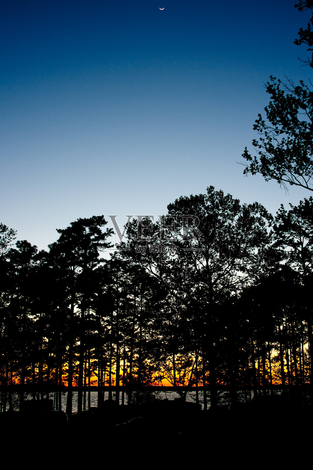 月球日落照片摄影图片