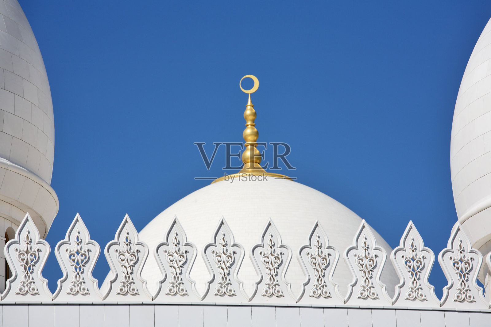 阿布扎比谢赫扎耶德清真寺的圆顶照片摄影图片