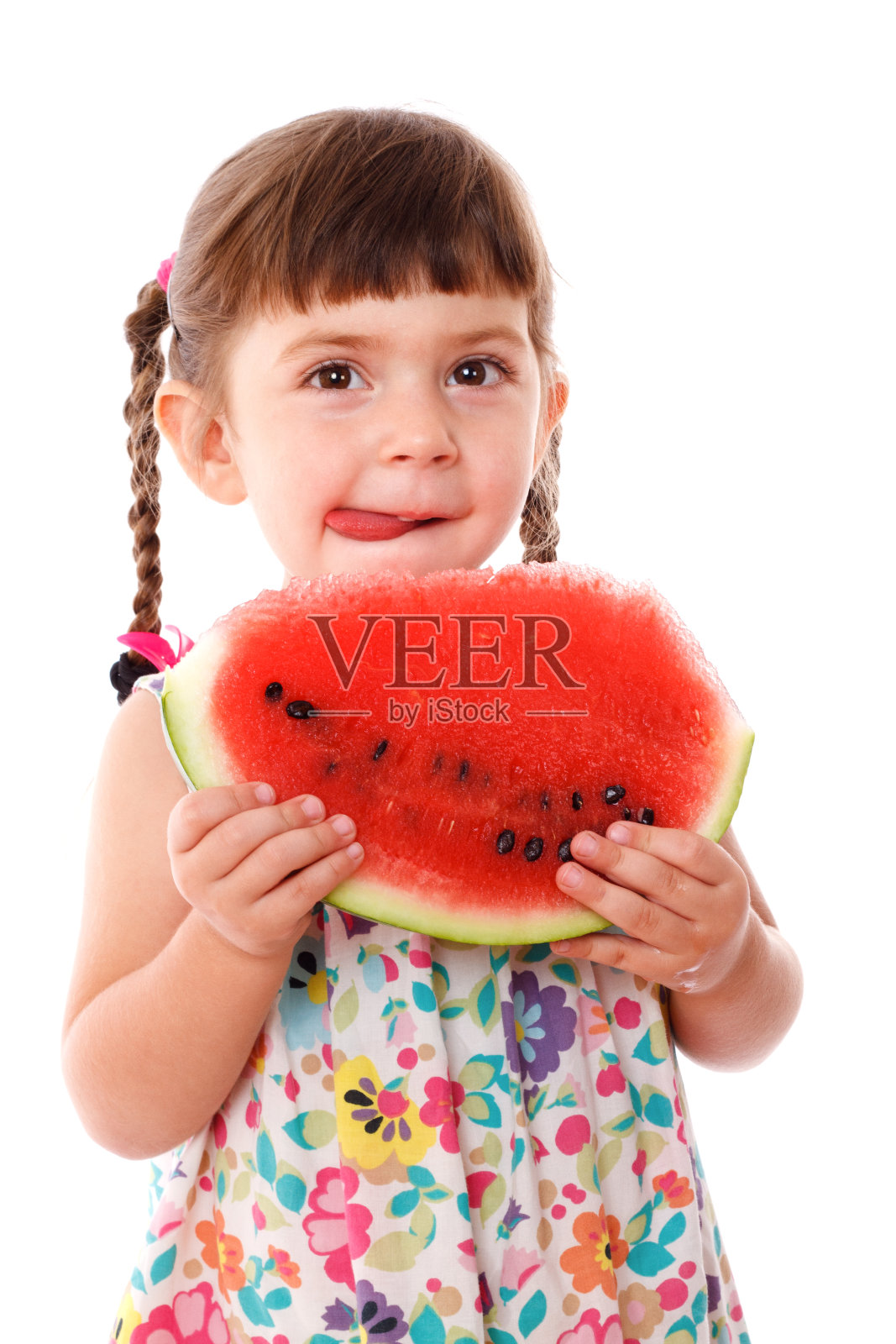 小女孩在吃西瓜照片摄影图片