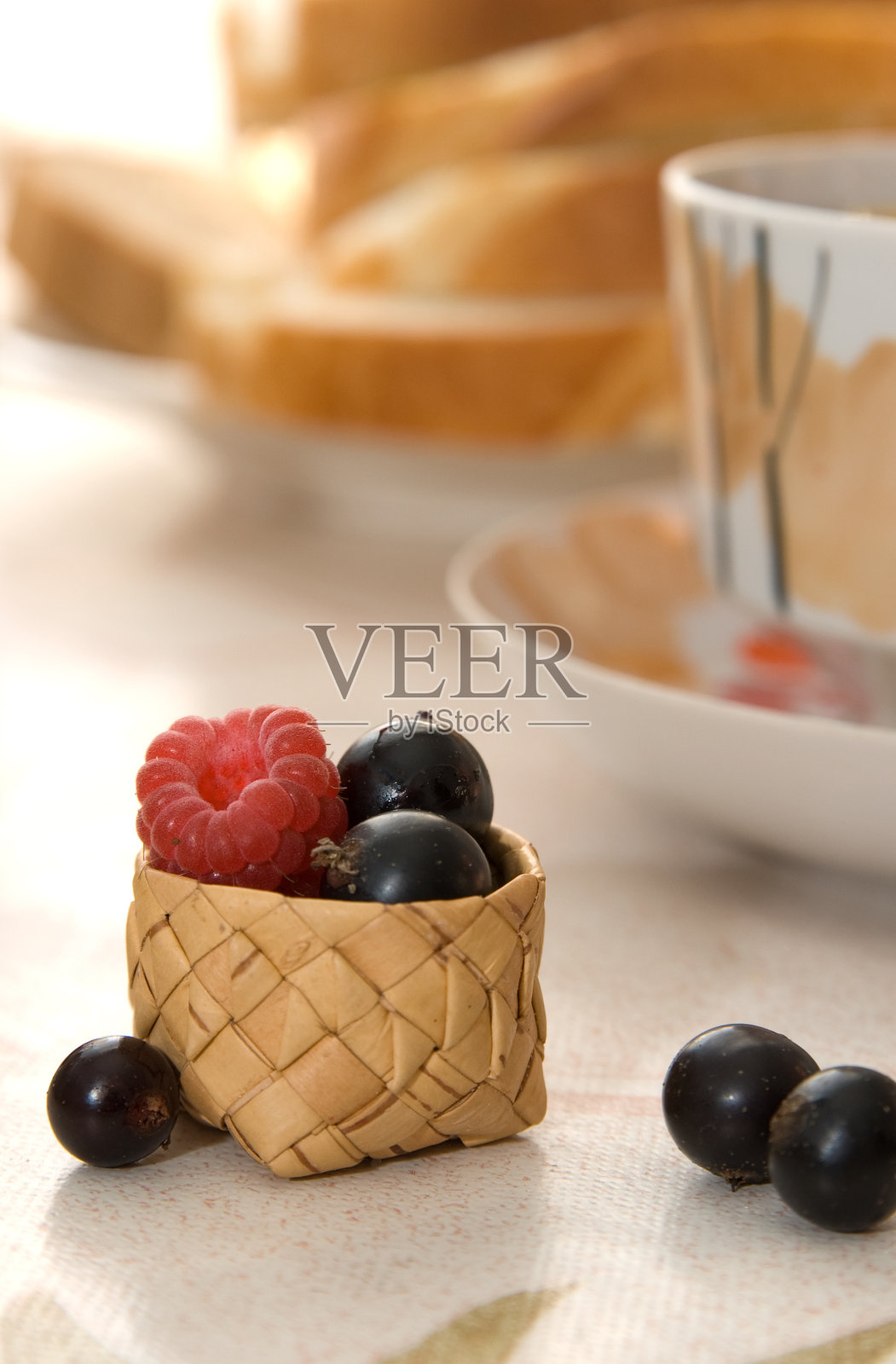 小装饰篮子照片摄影图片