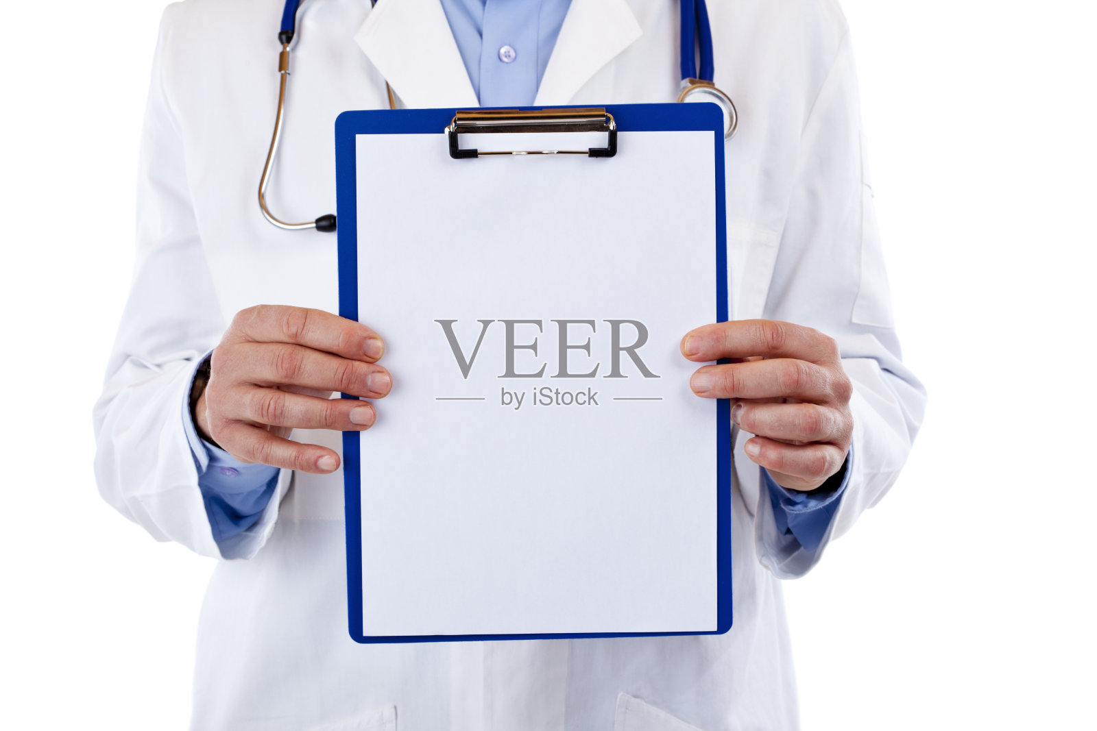 特写的剪贴板与空白白纸，由医生照片摄影图片