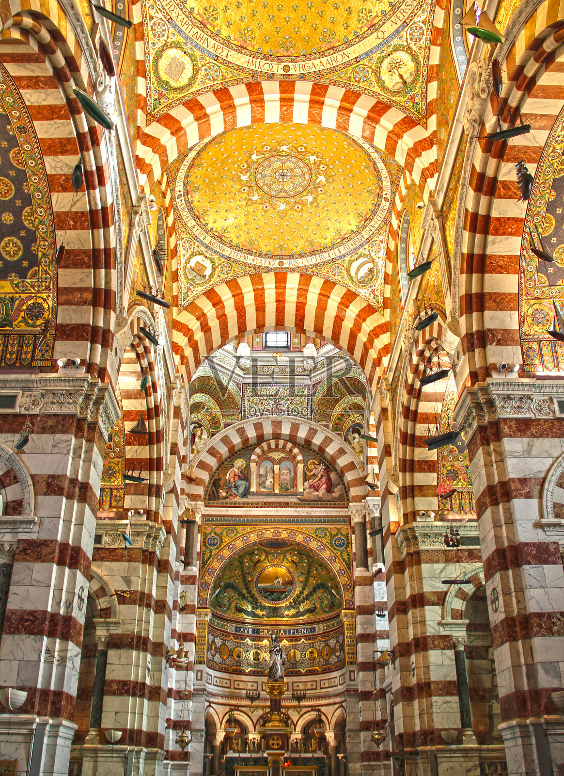 马赛圣母院照片摄影图片