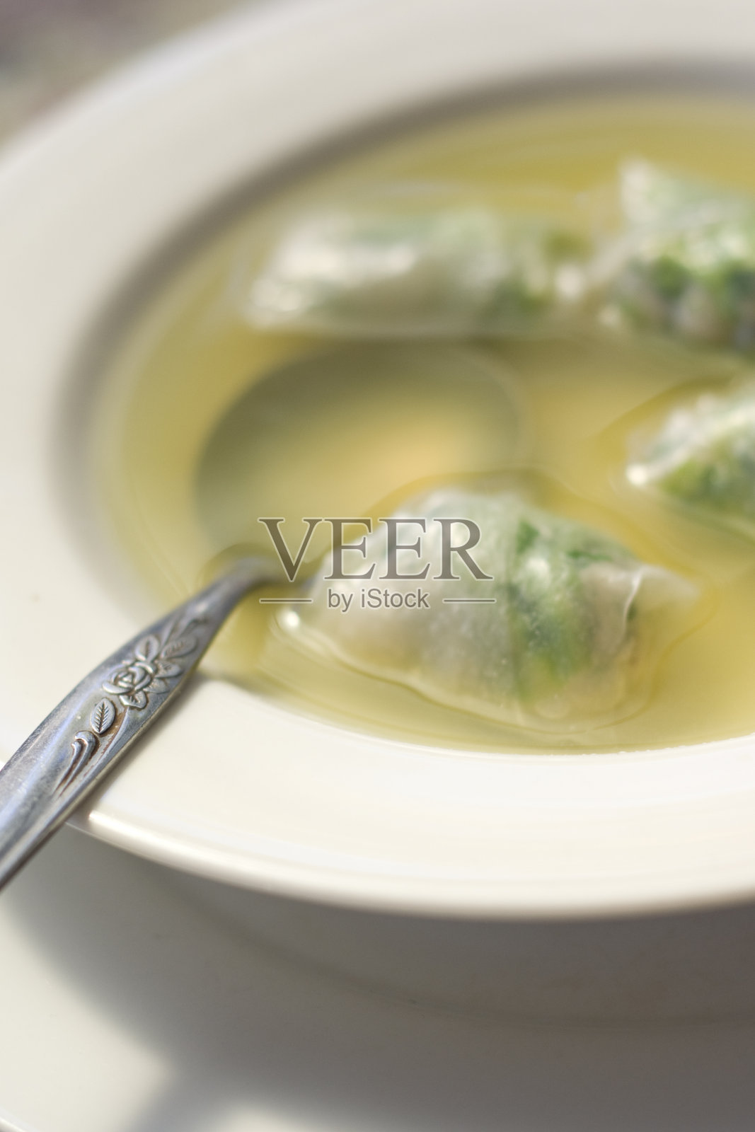 汤、饺子照片摄影图片