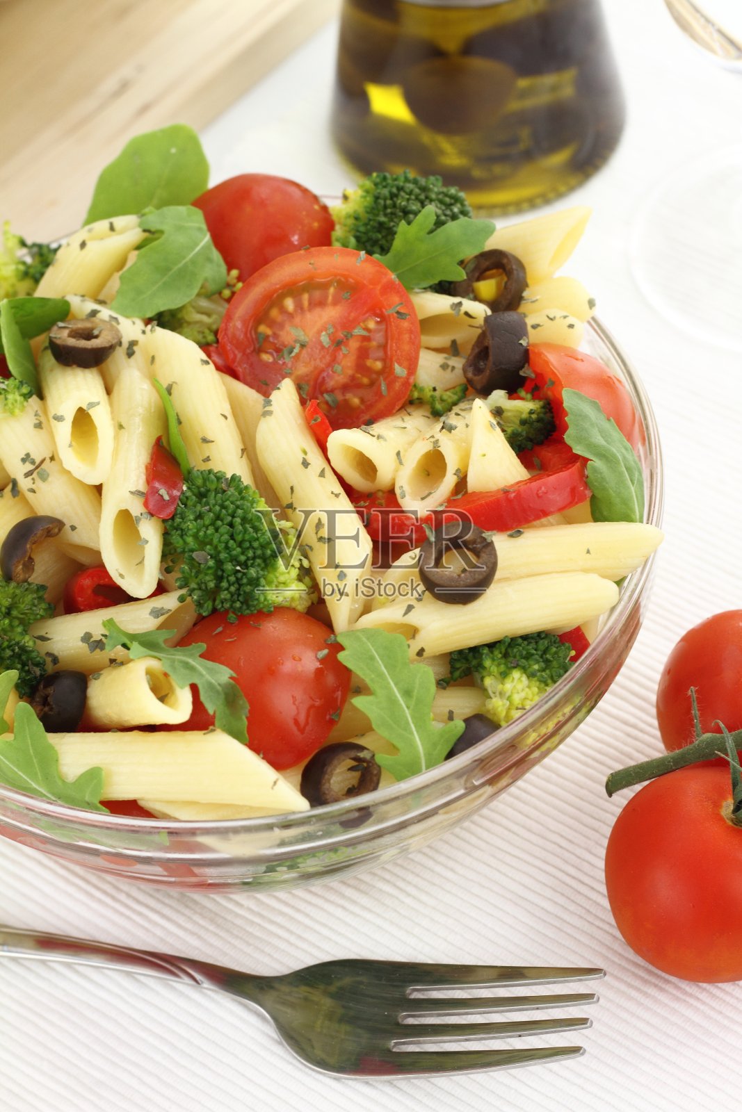 意大利面沙拉照片摄影图片