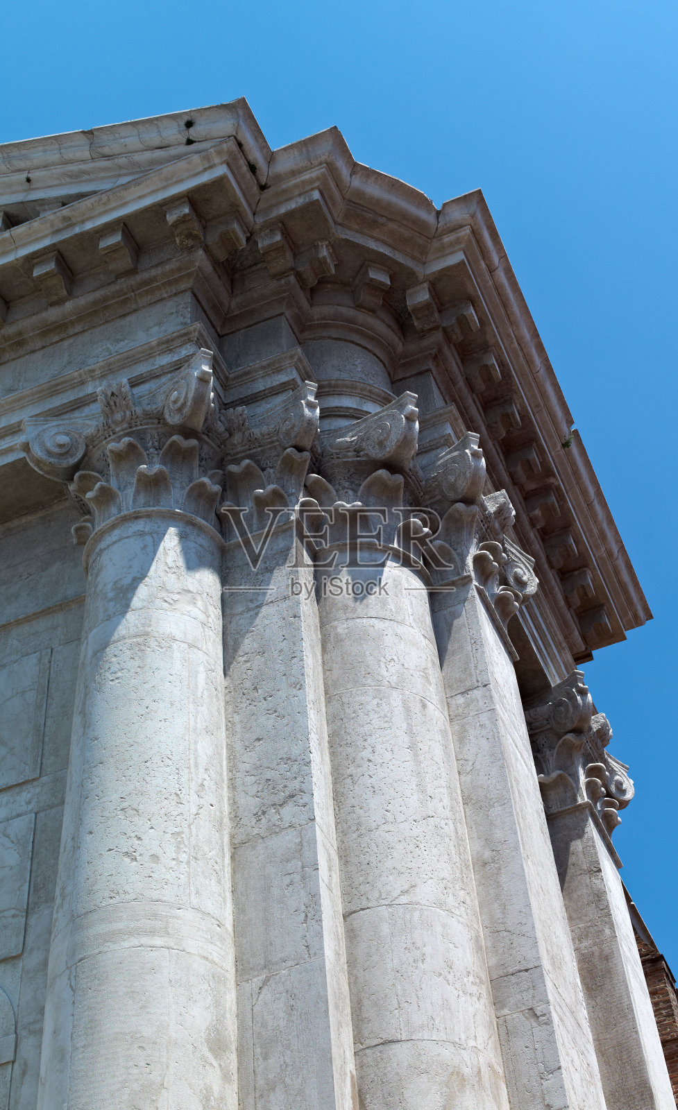 威尼斯的圣巴纳巴教堂照片摄影图片