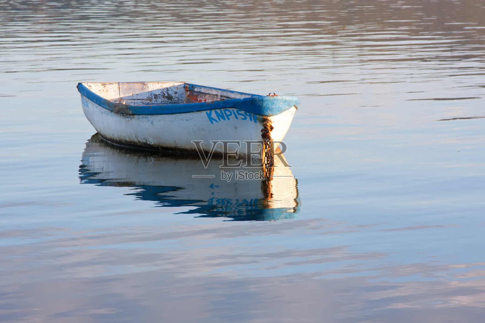 停泊渔船照片摄影图片