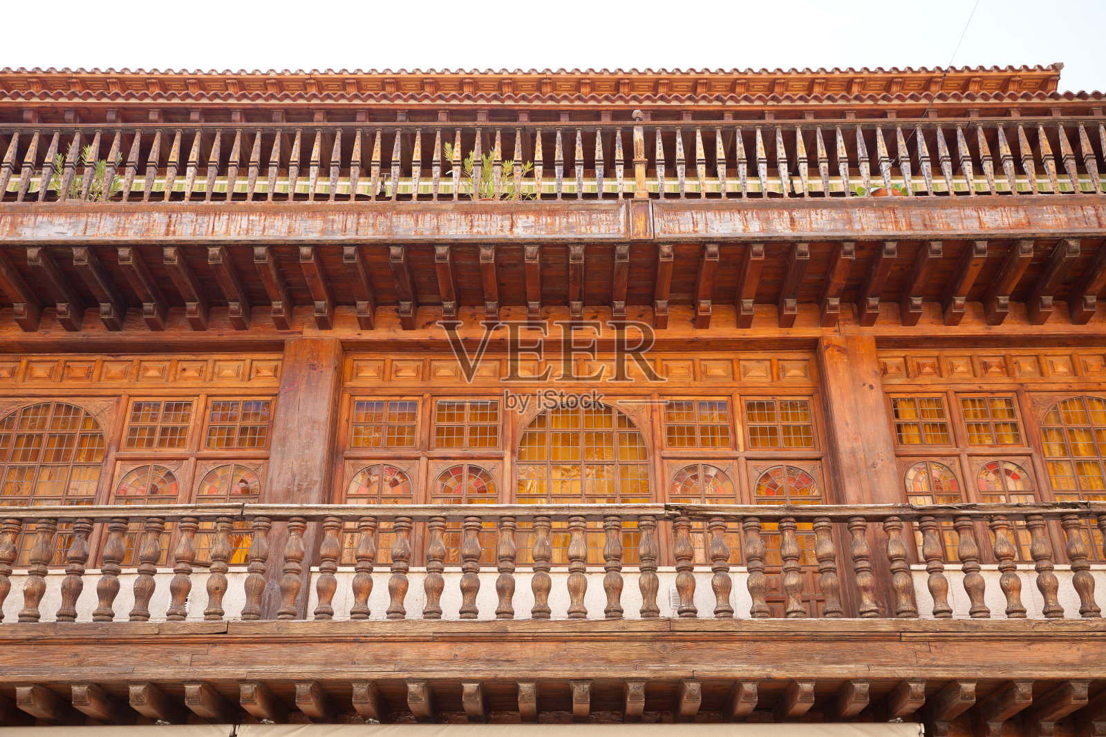 令人惊叹的中世纪木制阳台照片摄影图片