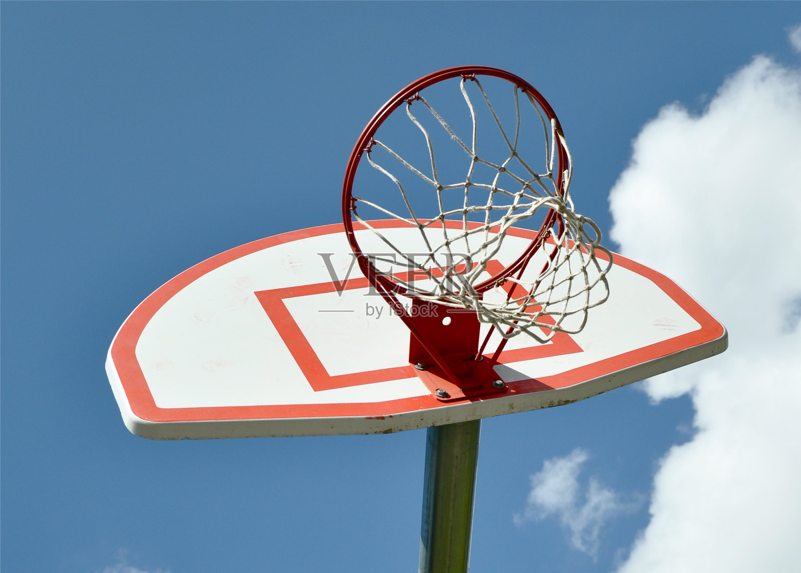 篮球篮和蓝天照片摄影图片