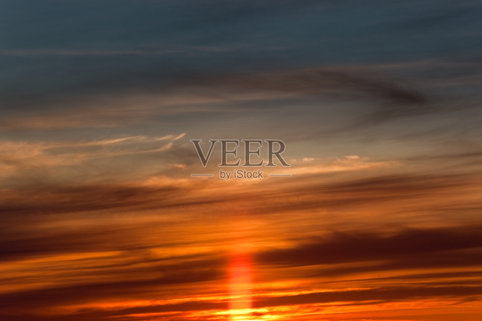 燃烧的天空照片摄影图片