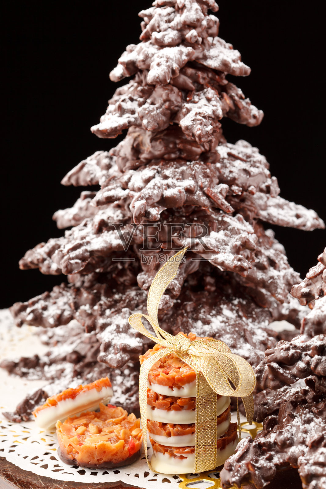 巧克力的圣诞树照片摄影图片