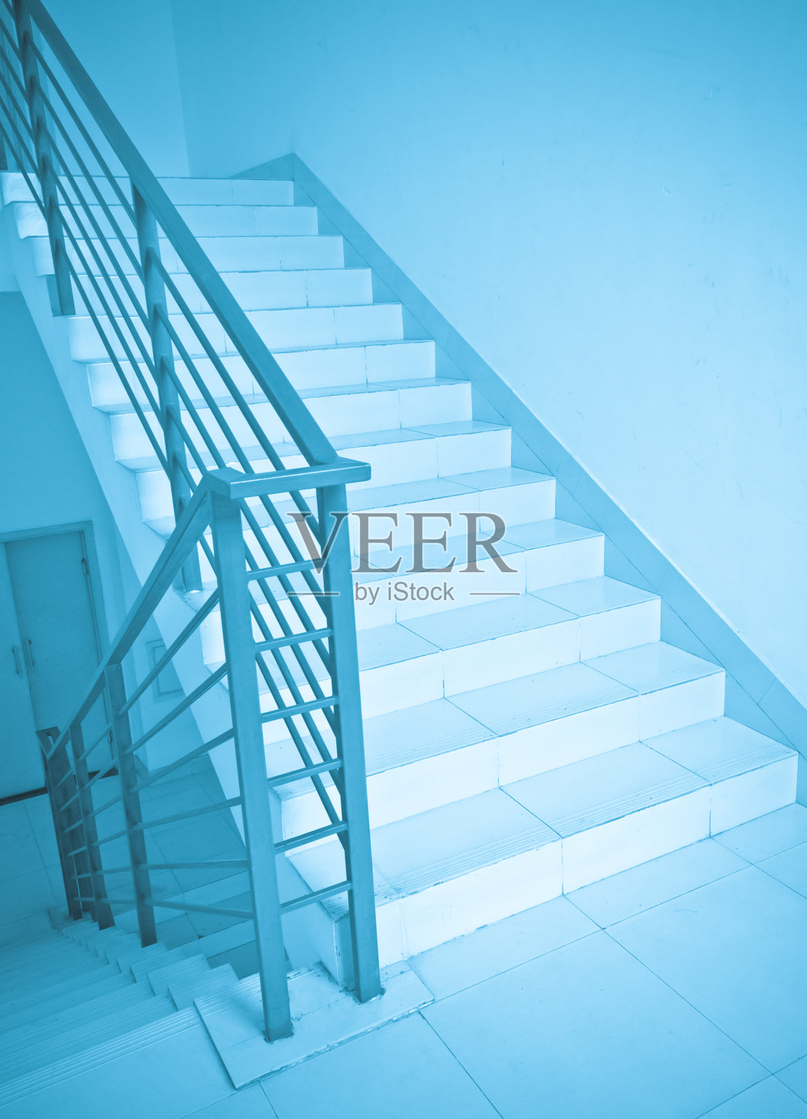 办公室楼梯照片摄影图片