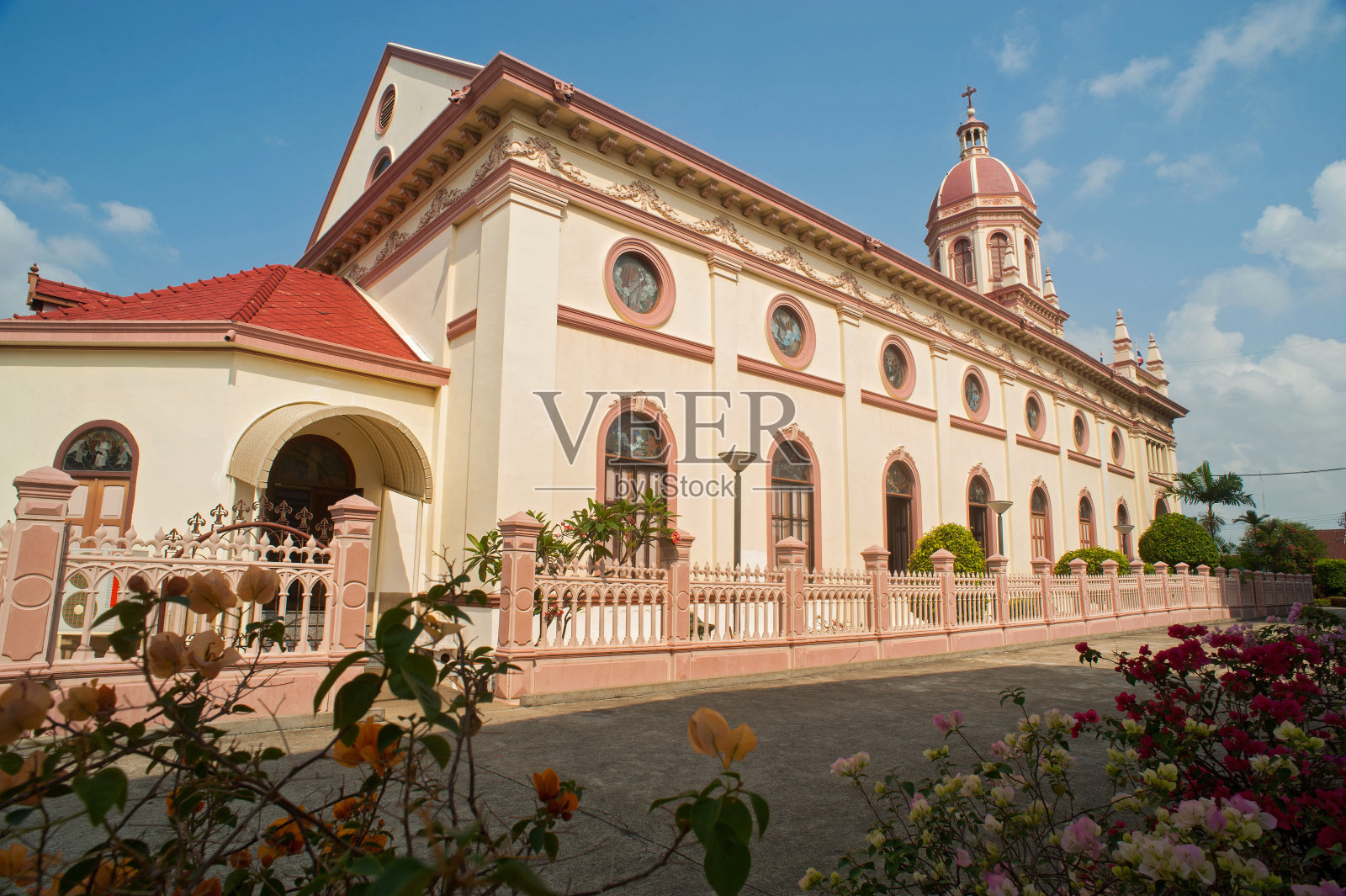 圣克鲁斯教堂(葡萄牙在曼谷的遗产)照片摄影图片