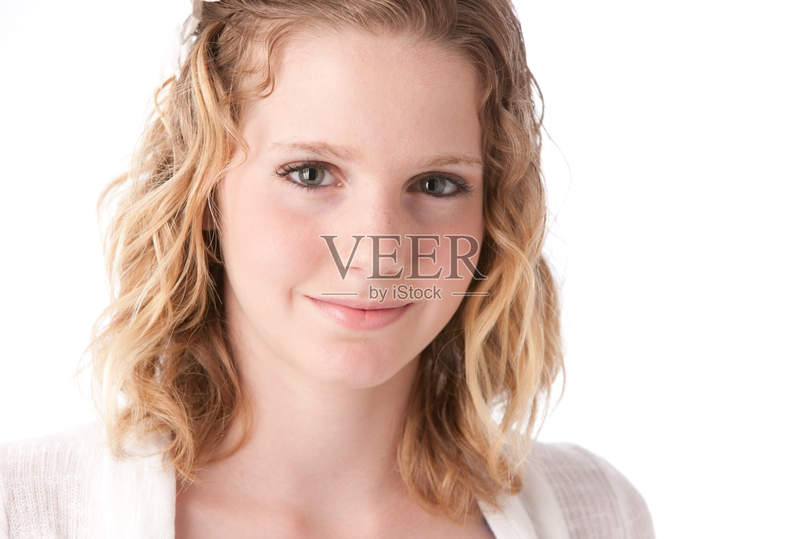 真人:微笑的高加索少女头和肩膀照片摄影图片