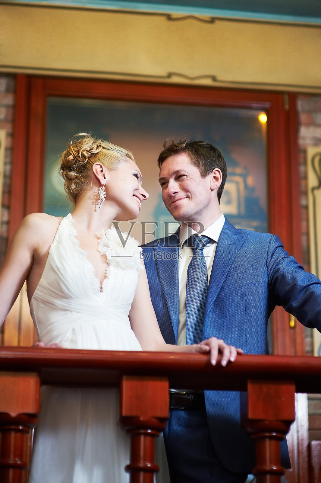 新婚快乐照片摄影图片