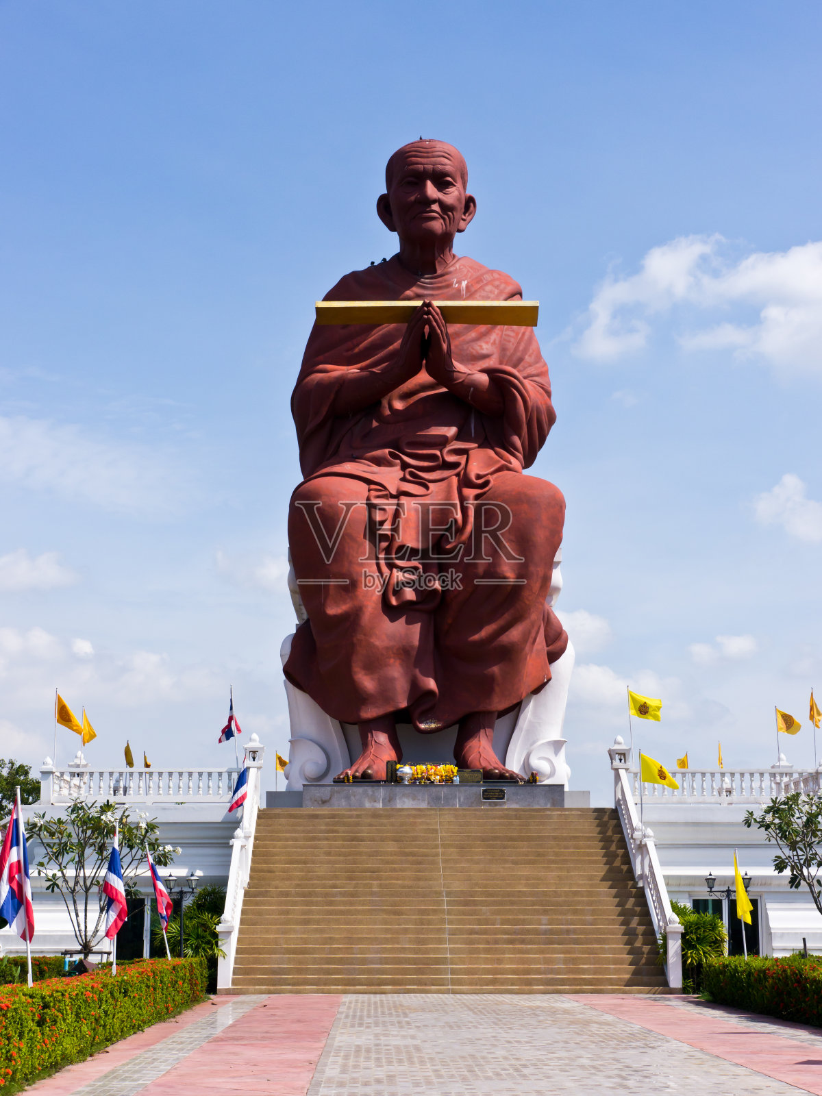 和尚雕像照片摄影图片