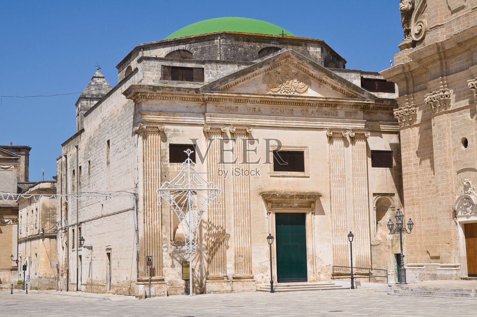 圣基拉教堂。Francavilla丰塔纳。Puglia。意大利。照片摄影图片