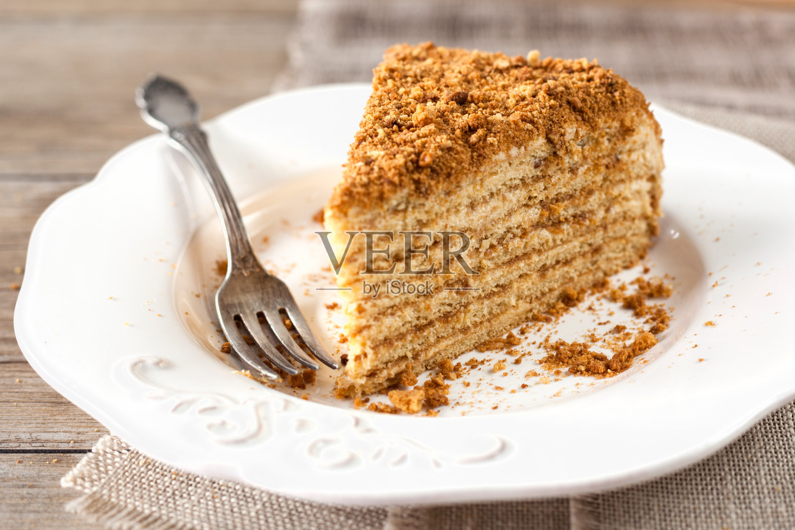 层蜂蜜蛋糕照片摄影图片