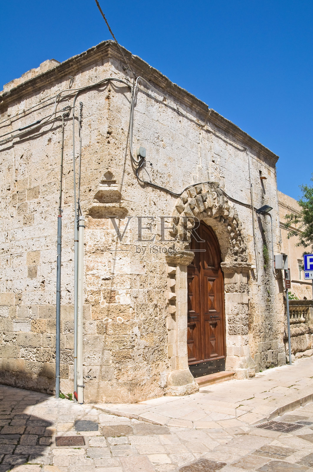 广场剧院。Francavilla丰塔纳。Puglia。意大利。照片摄影图片