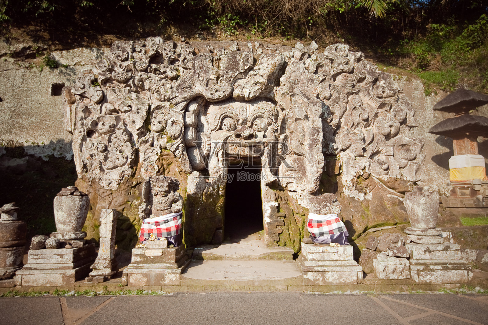 印度尼西亚巴厘岛的果阿大象寺。照片摄影图片