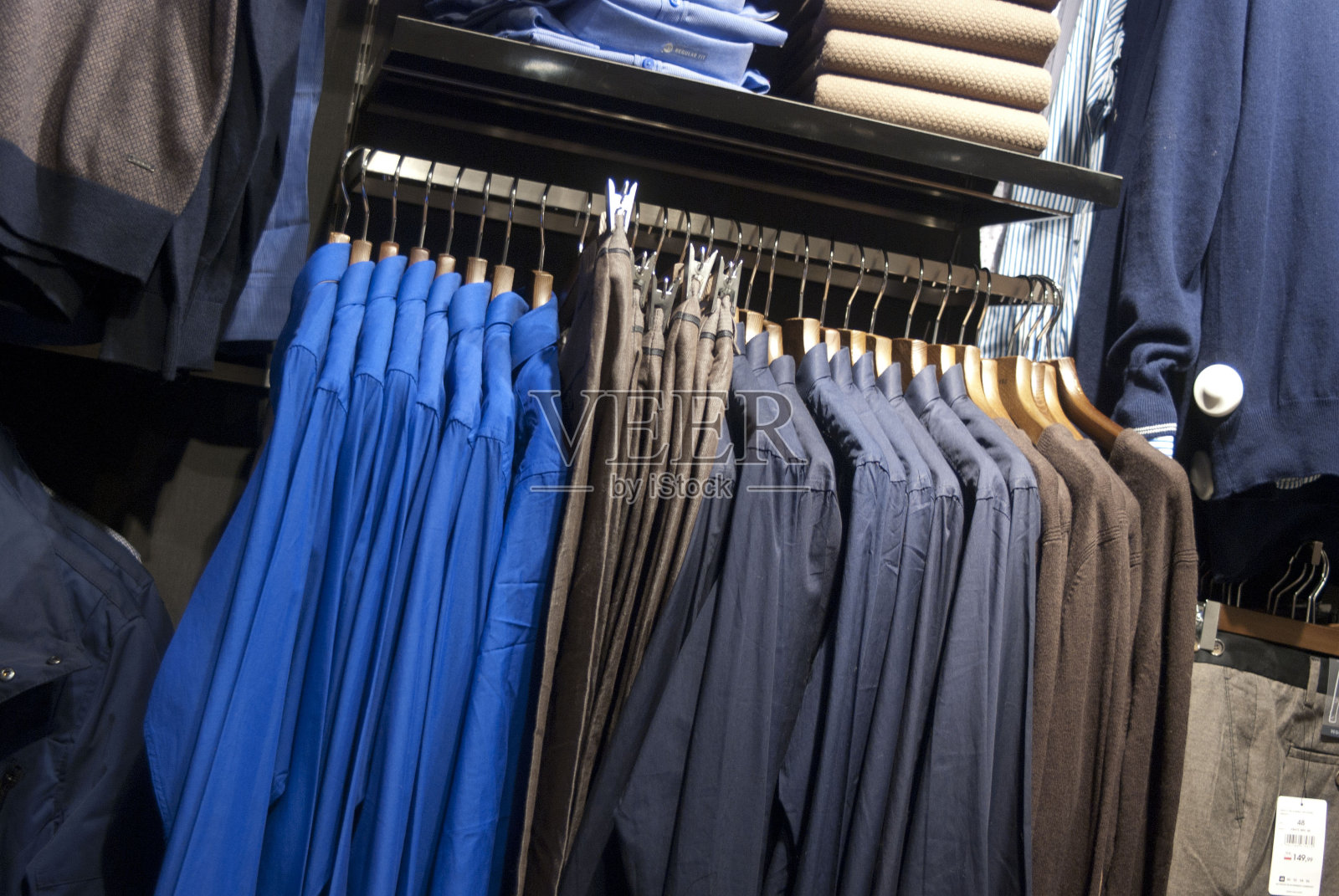 服装店照片摄影图片