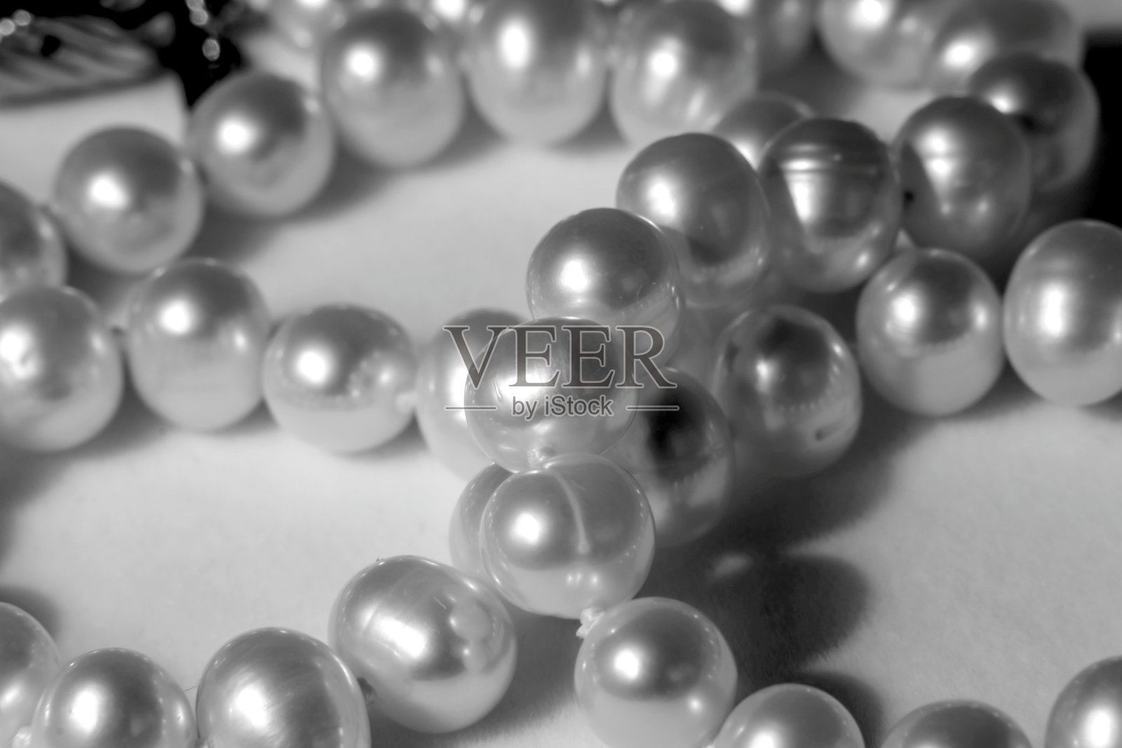 珍珠项链照片摄影图片