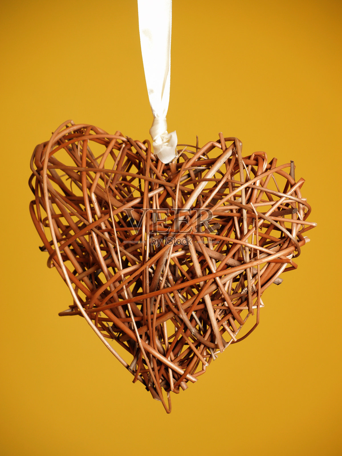 柳条心中照片摄影图片